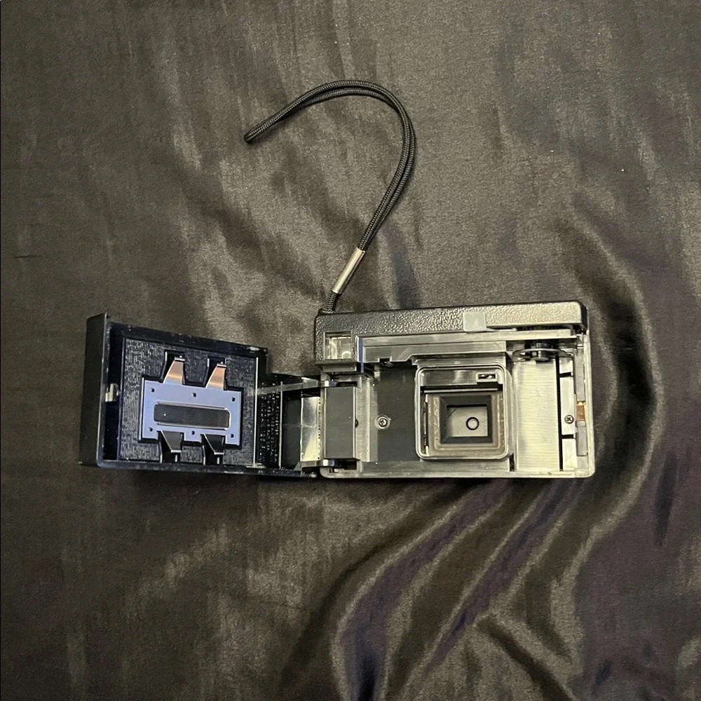 Vintage Kodak Instamatic X-15F film Camera